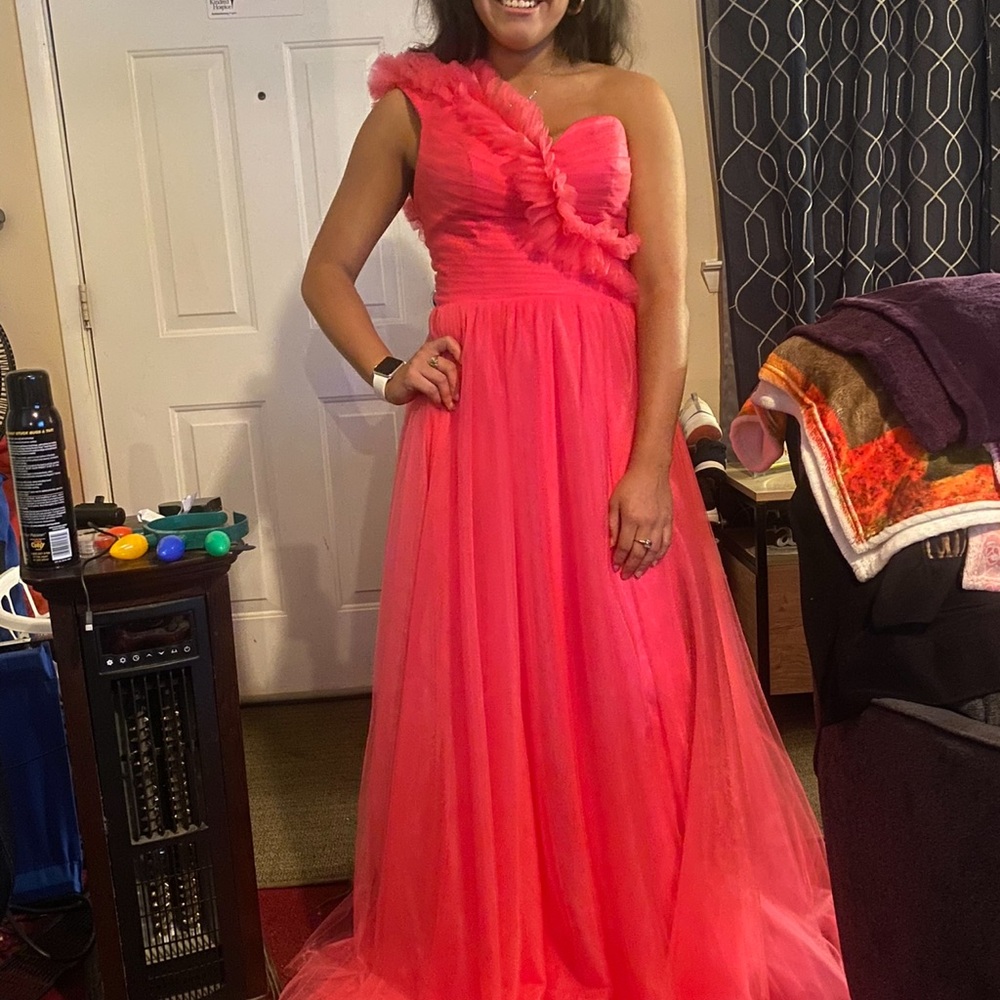 Elegant Pink Evening Gown